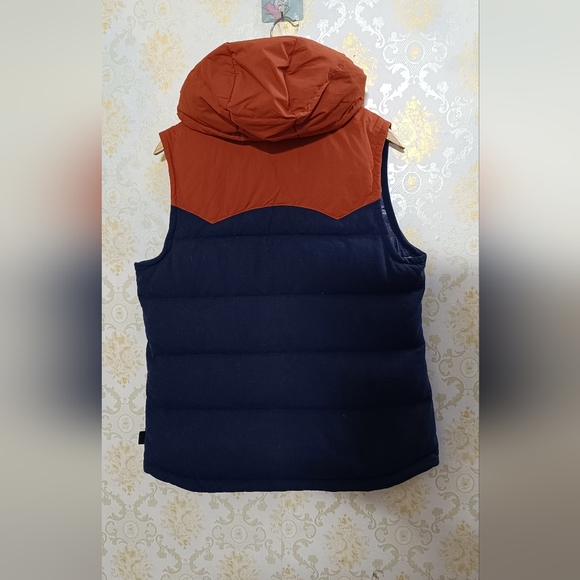 Patagonia NWOT. Unused . very Rare and Rarest Size. - Picture 3 of 10